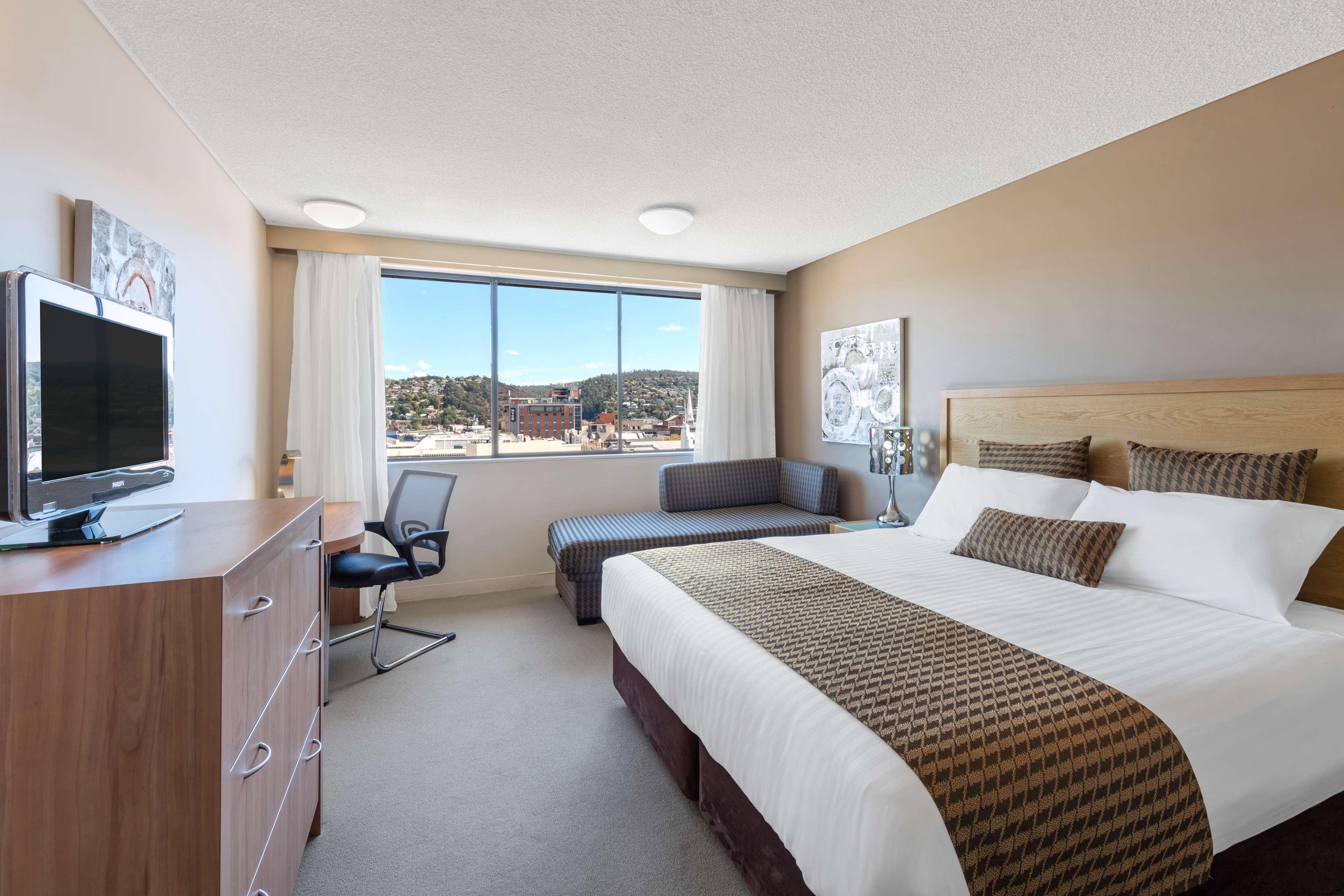 Best Western Plus Launceston Exterior photo