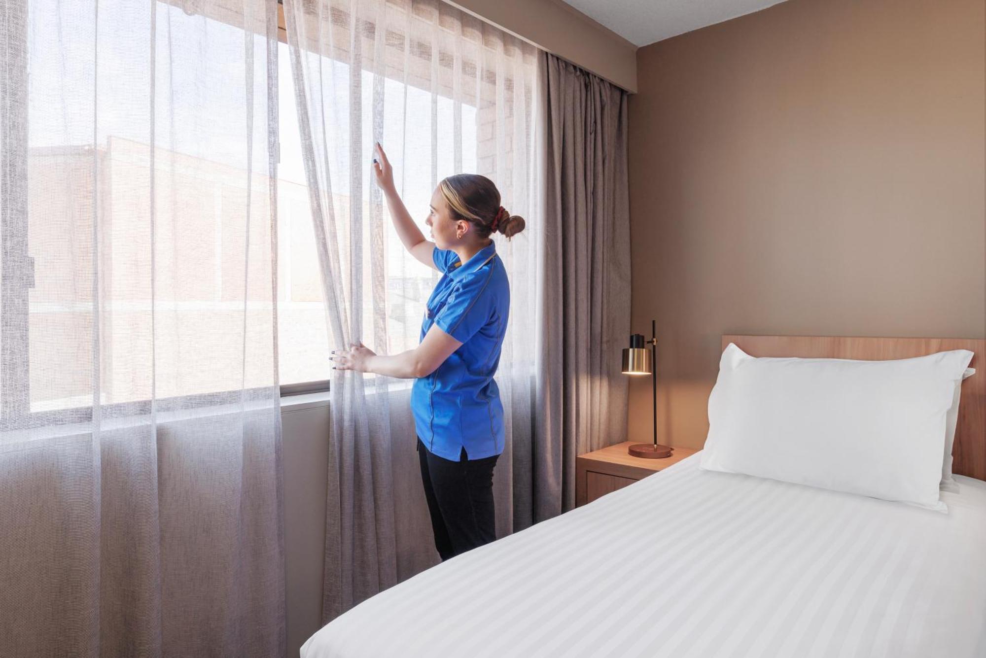 Best Western Plus Launceston Exterior photo