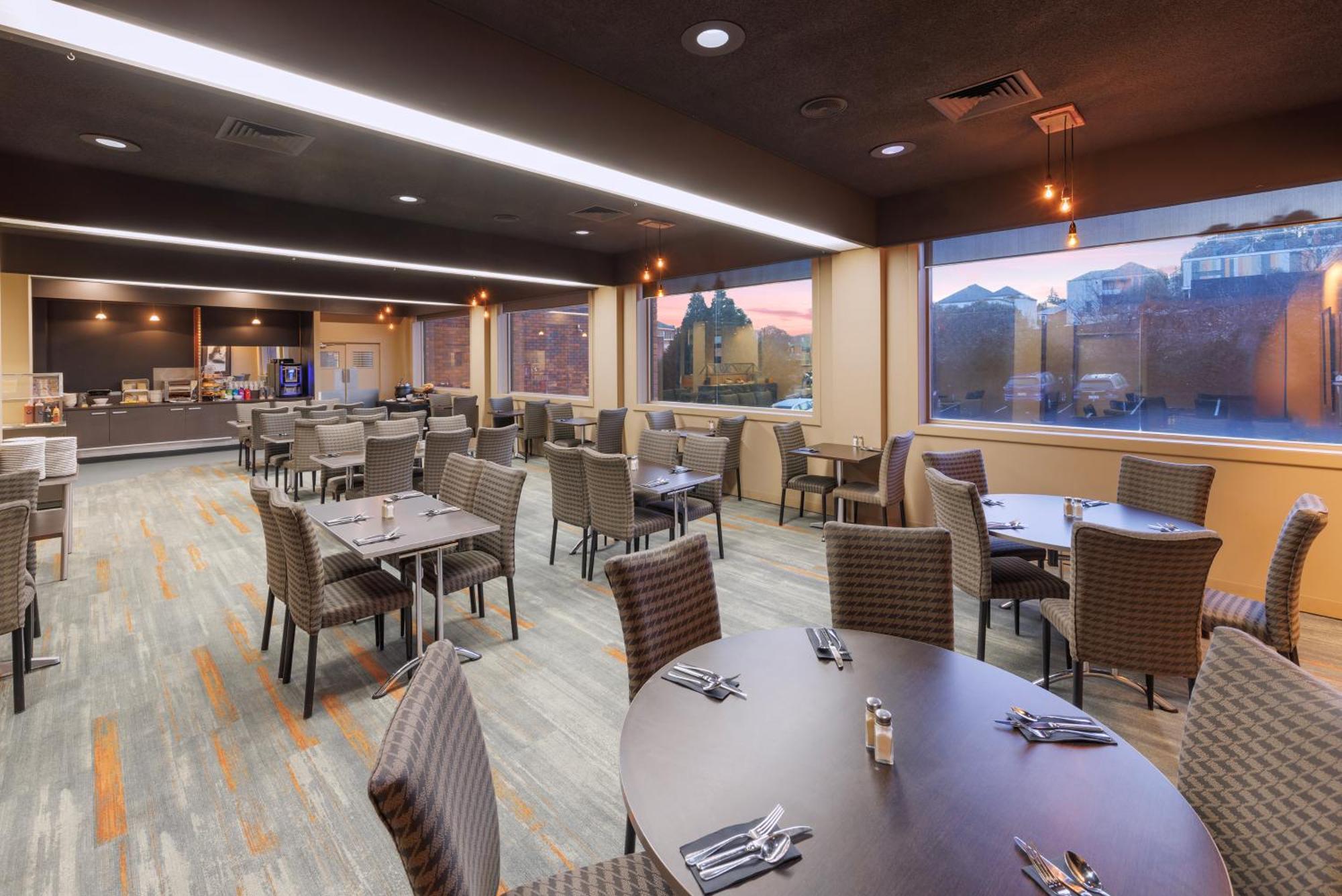Best Western Plus Launceston Exterior photo