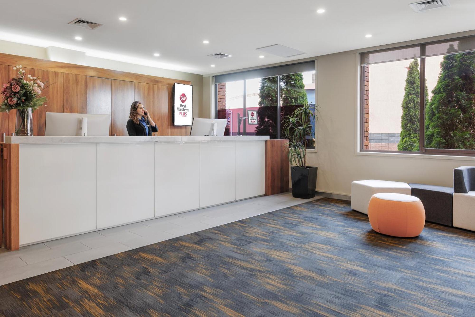 Best Western Plus Launceston Exterior photo